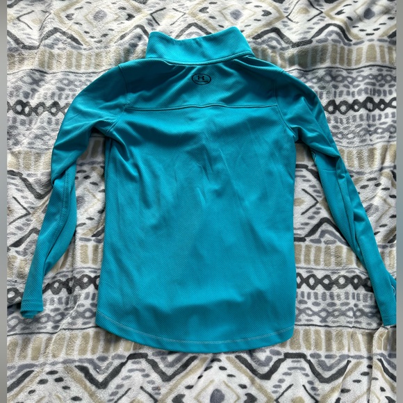 UA Zip-up - Picture 2 of 3